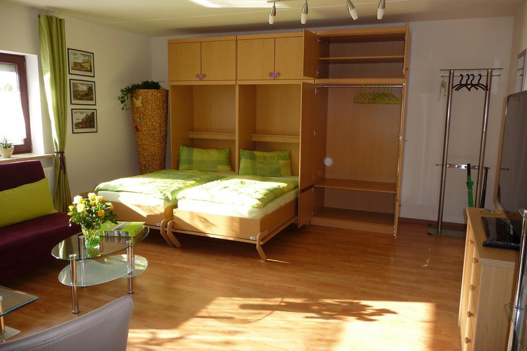 Ferienwohnung Renner 부르크하우젠 외부 사진